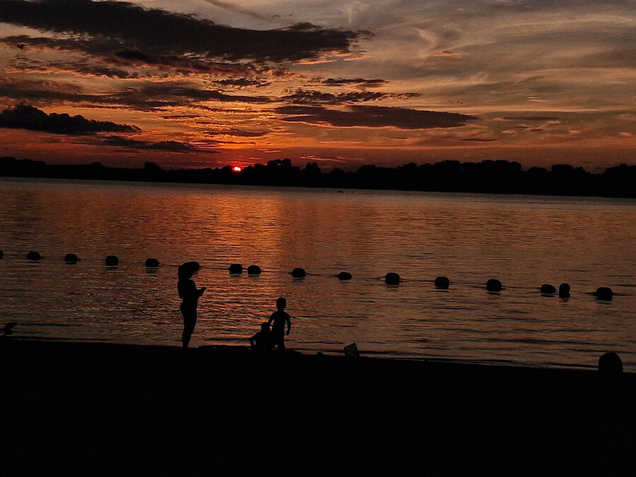 Petrie Island , Ottawa River sunset
